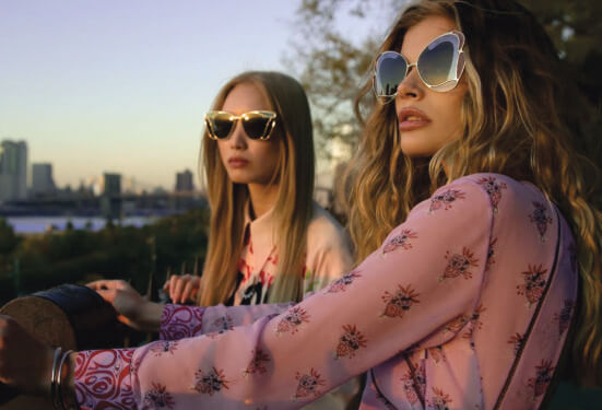 Nữ thời trang hàng hiệu