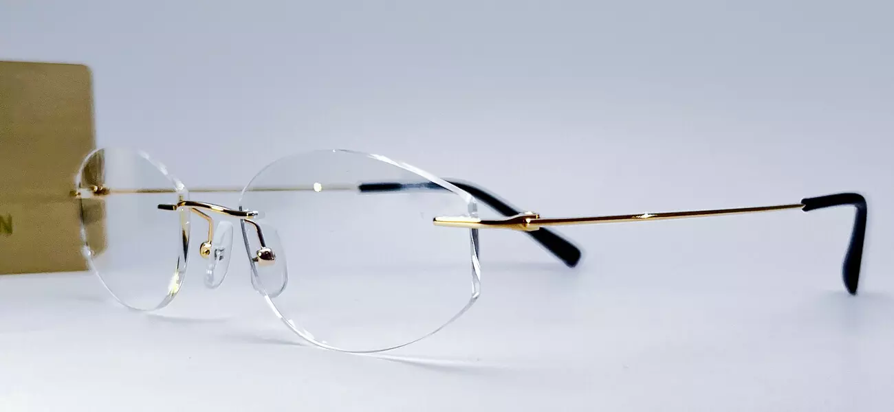 Gọng vàng 18K Japan