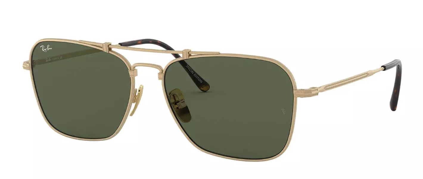 Kính mát Ray-Ban 8136 913658