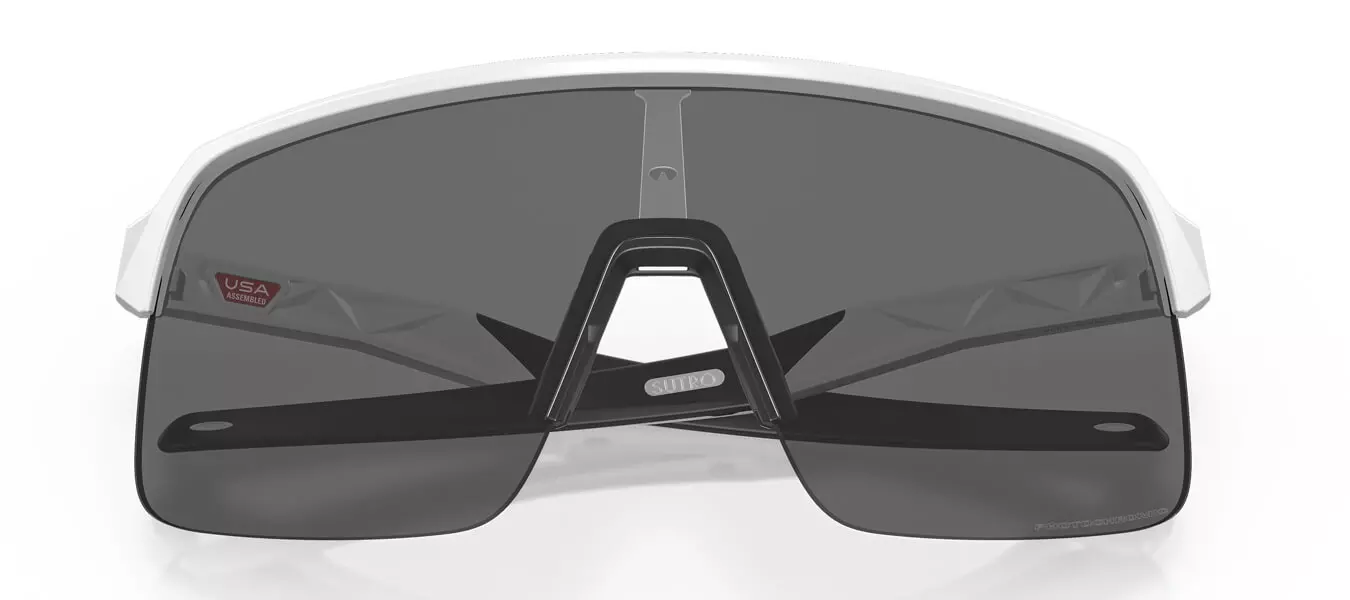 Kính mát Oakley OO9463A 19