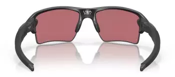 Kính chơi thể thao